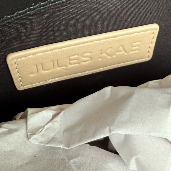 Jules Kae Mia Bag Purse Crossbody Handbag Tan Black Classic Old Money New NWT - Picture 9 of 9